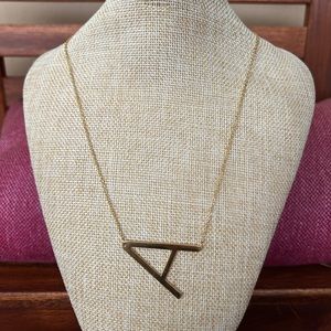 ***BRAND NEW*** Letter A stainless steel gold necklace !